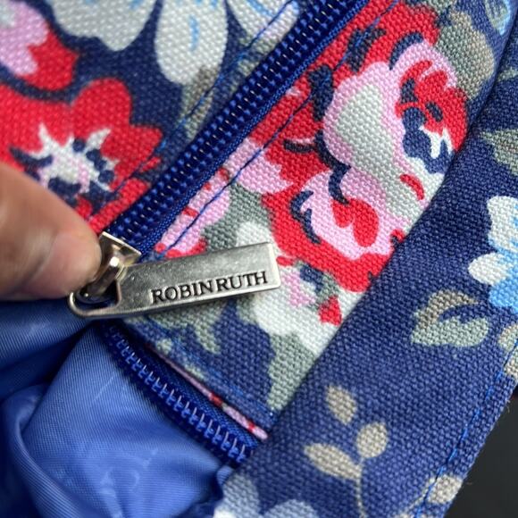 Robin Ruth | Charleston Lover Tourist Souvenir Travel Tote Bag - Picture 5 of 8